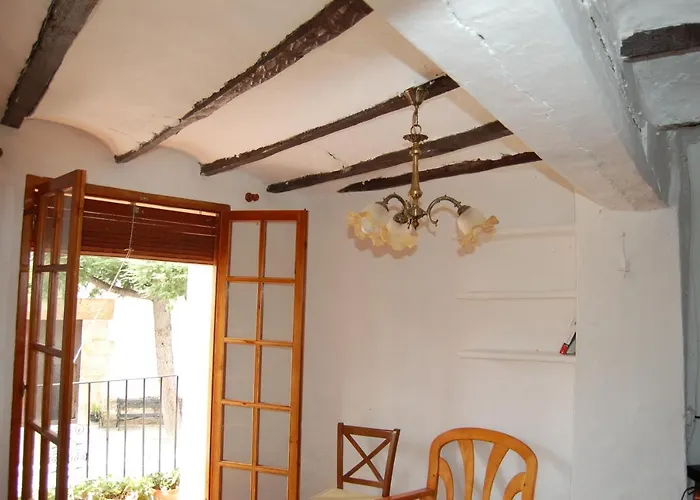 Casa De Amparo Y Jose Manuel